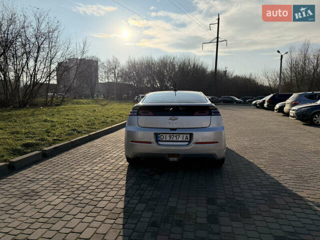 Сірий Шевроле Вольт, об'ємом двигуна 1.4 л та пробігом 200 тис. км за 11800 $, фото 12 на Automoto.ua
