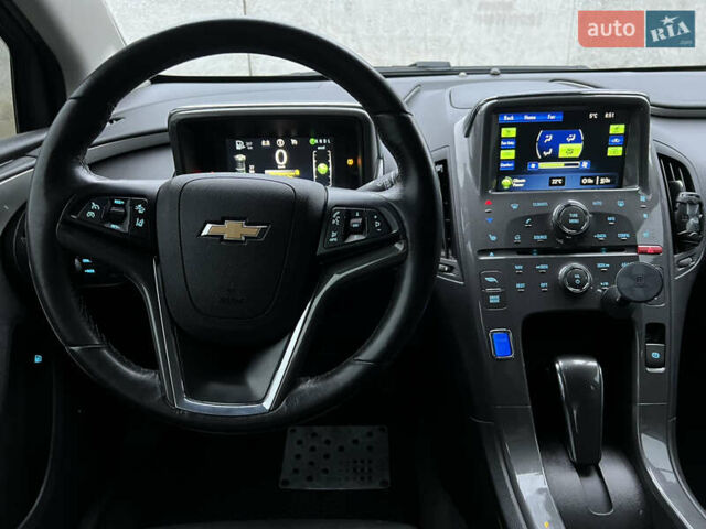 Серый Шевроле Вольт, объемом двигателя 1.4 л и пробегом 176 тыс. км за 12199 $, фото 18 на Automoto.ua