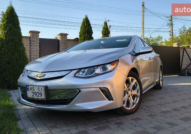 Серый Шевроле Вольт, объемом двигателя 1.5 л и пробегом 175 тыс. км за 16000 $, фото 4 на Automoto.ua