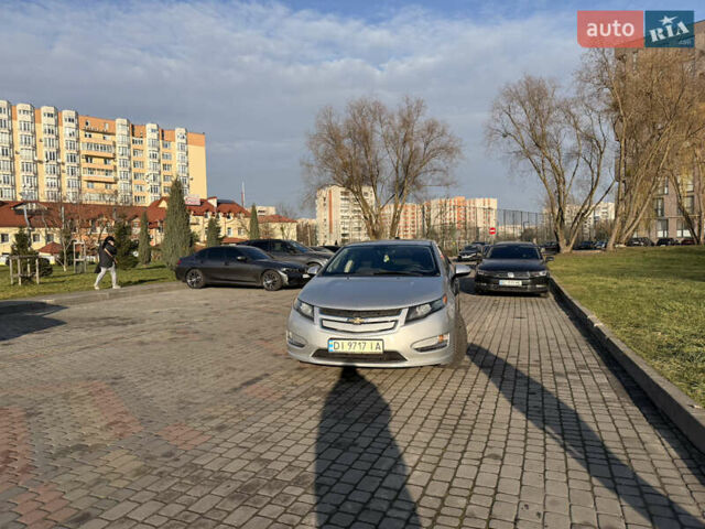 Сірий Шевроле Вольт, об'ємом двигуна 1.4 л та пробігом 200 тис. км за 11800 $, фото 1 на Automoto.ua