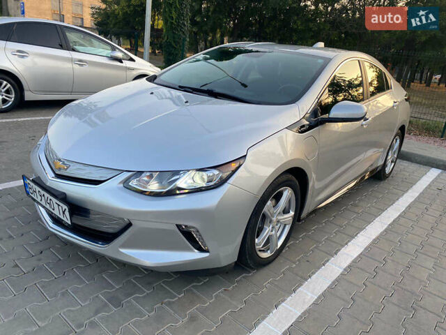 Сірий Шевроле Вольт, об'ємом двигуна 1.49 л та пробігом 141 тис. км за 13300 $, фото 1 на Automoto.ua