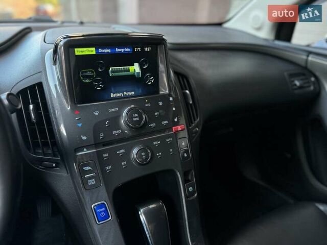 Серый Шевроле Вольт, объемом двигателя 1.4 л и пробегом 160 тыс. км за 10900 $, фото 15 на Automoto.ua