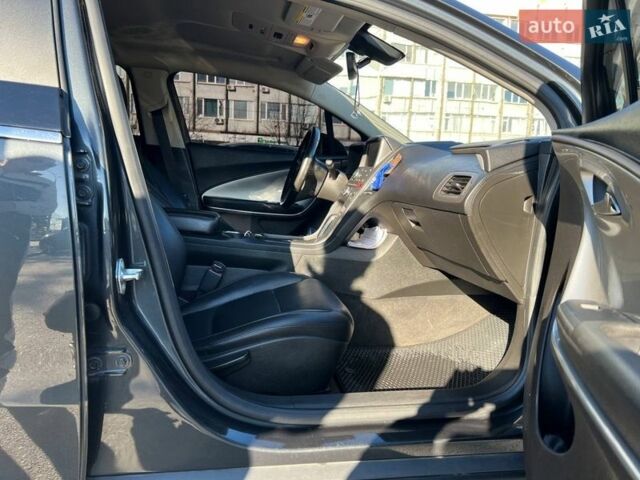 Серый Шевроле Вольт, объемом двигателя 1.4 л и пробегом 148 тыс. км за 12500 $, фото 6 на Automoto.ua