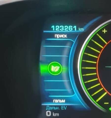 Серый Шевроле Вольт, объемом двигателя 1.49 л и пробегом 123 тыс. км за 20000 $, фото 8 на Automoto.ua