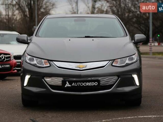 Серый Шевроле Вольт, объемом двигателя 1.5 л и пробегом 179 тыс. км за 13900 $, фото 1 на Automoto.ua