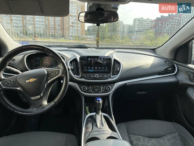 Серый Шевроле Вольт, объемом двигателя 1.5 л и пробегом 130 тыс. км за 17500 $, фото 22 на Automoto.ua