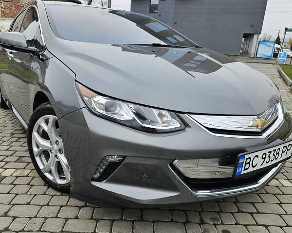 Серый Шевроле Вольт, объемом двигателя 1.5 л и пробегом 120 тыс. км за 13500 $, фото 1 на Automoto.ua