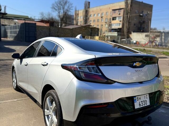 Серый Шевроле Вольт, объемом двигателя 1.5 л и пробегом 152 тыс. км за 12500 $, фото 4 на Automoto.ua