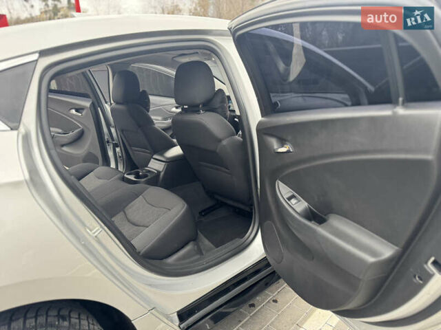 Серый Шевроле Вольт, объемом двигателя 1.49 л и пробегом 178 тыс. км за 14000 $, фото 36 на Automoto.ua