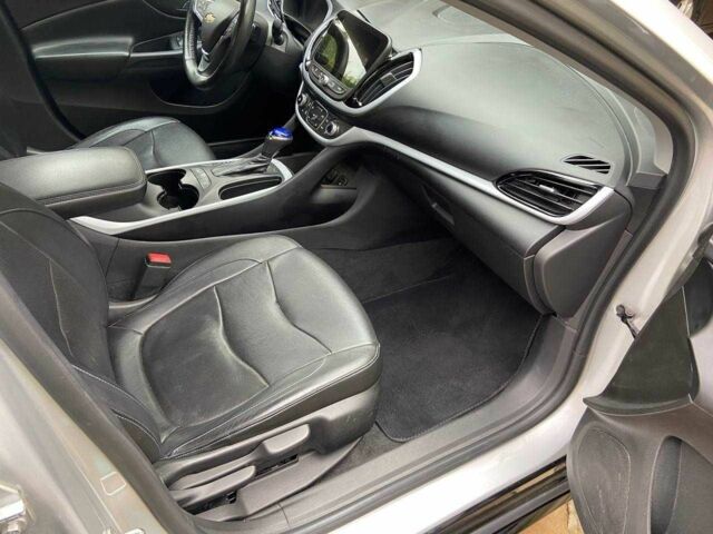 Серый Шевроле Вольт, объемом двигателя 0 л и пробегом 150 тыс. км за 13000 $, фото 13 на Automoto.ua