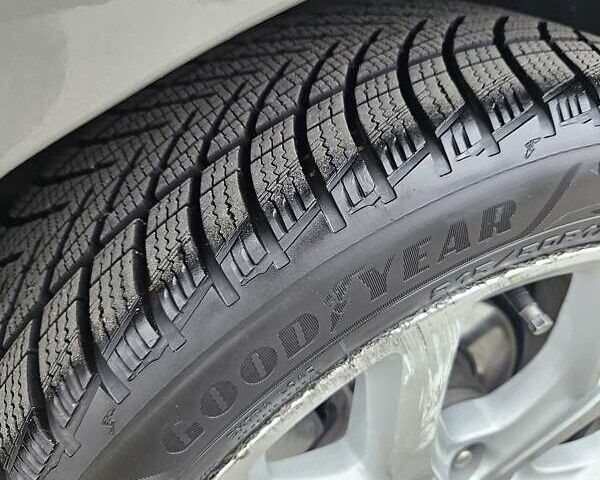 Серый Шевроле Вольт, объемом двигателя 1.5 л и пробегом 120 тыс. км за 13500 $, фото 21 на Automoto.ua