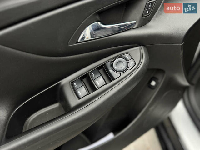 Серый Шевроле Вольт, объемом двигателя 1.49 л и пробегом 178 тыс. км за 14000 $, фото 49 на Automoto.ua