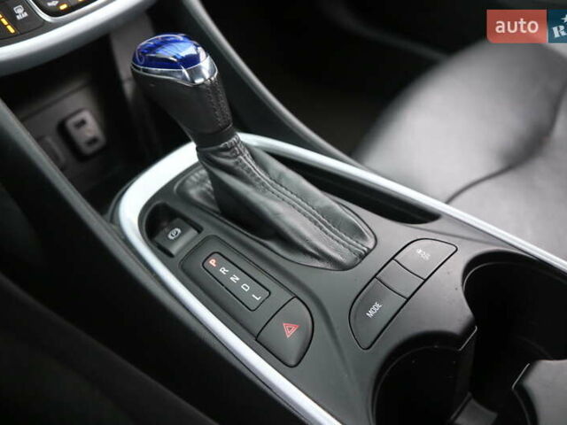 Серый Шевроле Вольт, объемом двигателя 1.5 л и пробегом 179 тыс. км за 13900 $, фото 19 на Automoto.ua