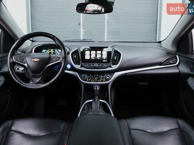 Серый Шевроле Вольт, объемом двигателя 1.5 л и пробегом 179 тыс. км за 13900 $, фото 12 на Automoto.ua