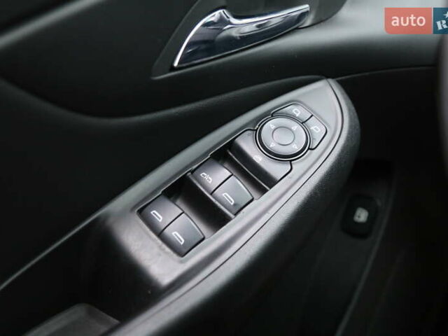 Серый Шевроле Вольт, объемом двигателя 1.5 л и пробегом 179 тыс. км за 13900 $, фото 21 на Automoto.ua