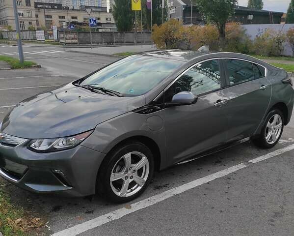 Серый Шевроле Вольт, объемом двигателя 1.5 л и пробегом 117 тыс. км за 16500 $, фото 1 на Automoto.ua