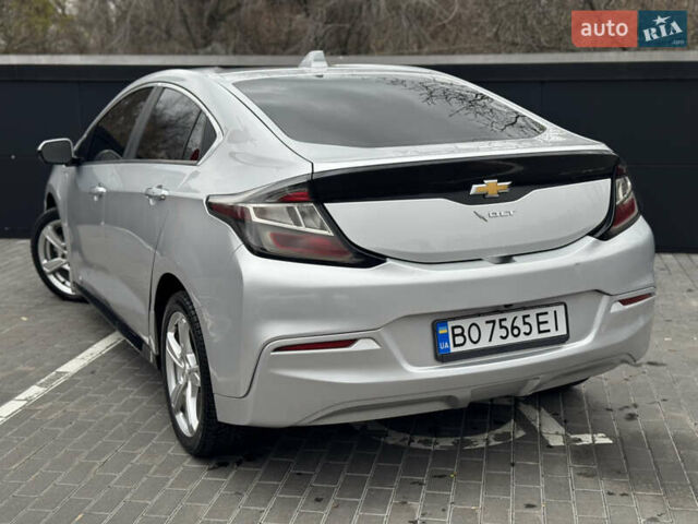 Серый Шевроле Вольт, объемом двигателя 1.49 л и пробегом 178 тыс. км за 14000 $, фото 13 на Automoto.ua