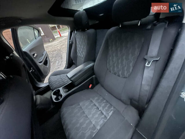 Серый Шевроле Вольт, объемом двигателя 1.4 л и пробегом 174 тыс. км за 10500 $, фото 24 на Automoto.ua