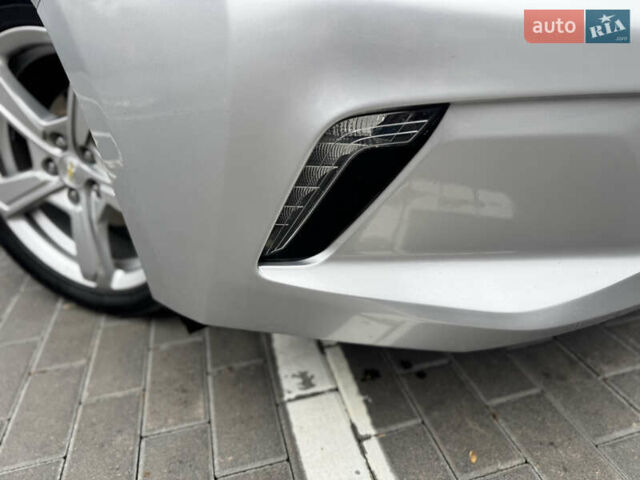 Серый Шевроле Вольт, объемом двигателя 1.49 л и пробегом 178 тыс. км за 14000 $, фото 18 на Automoto.ua