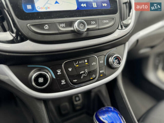 Серый Шевроле Вольт, объемом двигателя 1.49 л и пробегом 178 тыс. км за 14000 $, фото 45 на Automoto.ua