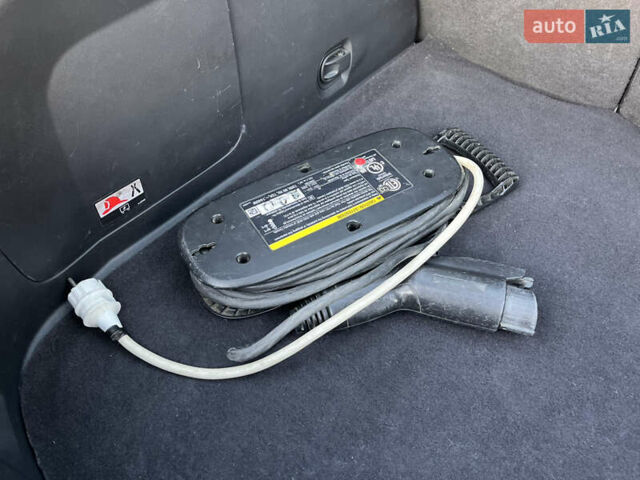 Серый Шевроле Вольт, объемом двигателя 1.5 л и пробегом 92 тыс. км за 12900 $, фото 44 на Automoto.ua