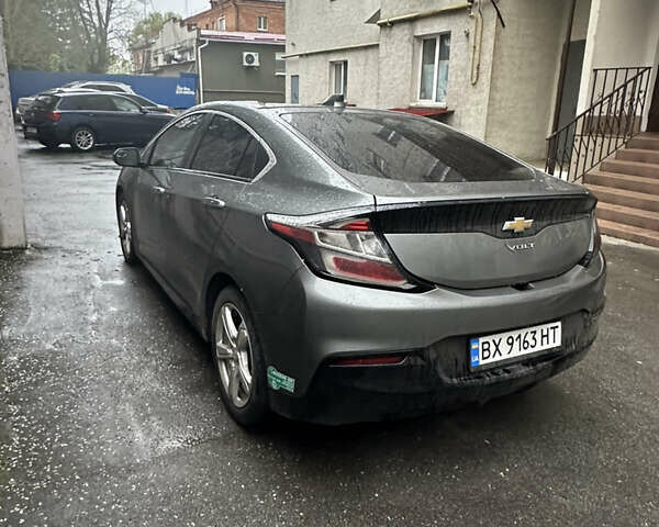 Сірий Шевроле Вольт, об'ємом двигуна 1.5 л та пробігом 153 тис. км за 13499 $, фото 4 на Automoto.ua