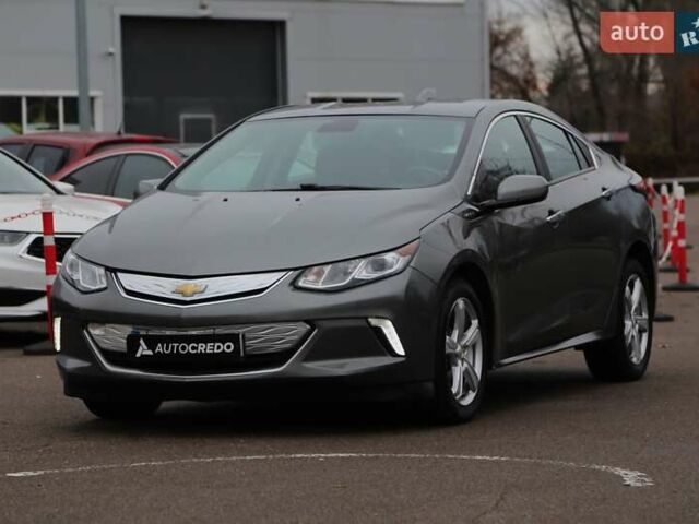 Серый Шевроле Вольт, объемом двигателя 1.5 л и пробегом 179 тыс. км за 13900 $, фото 2 на Automoto.ua