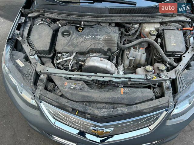 Серый Шевроле Вольт, объемом двигателя 1.49 л и пробегом 82 тыс. км за 19200 $, фото 20 на Automoto.ua