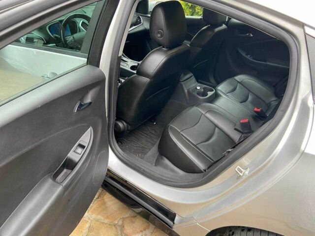 Серый Шевроле Вольт, объемом двигателя 0 л и пробегом 150 тыс. км за 13000 $, фото 16 на Automoto.ua