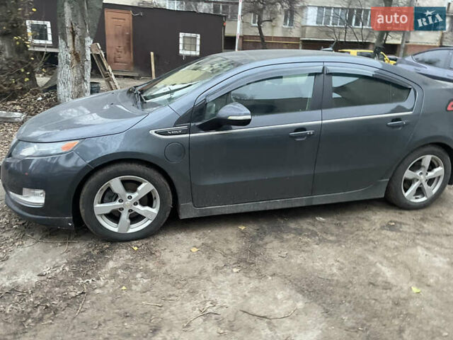 Серый Шевроле Вольт, объемом двигателя 1.4 л и пробегом 174 тыс. км за 10500 $, фото 4 на Automoto.ua