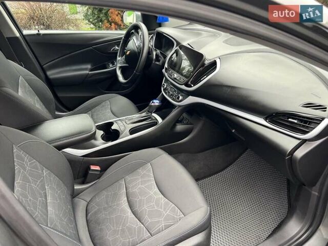 Серый Шевроле Вольт, объемом двигателя 1.49 л и пробегом 179 тыс. км за 12800 $, фото 8 на Automoto.ua