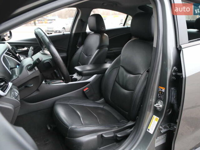 Серый Шевроле Вольт, объемом двигателя 1.5 л и пробегом 179 тыс. км за 13900 $, фото 7 на Automoto.ua