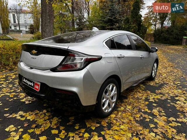 Сірий Шевроле Вольт, об'ємом двигуна 1.5 л та пробігом 185 тис. км за 12990 $, фото 5 на Automoto.ua