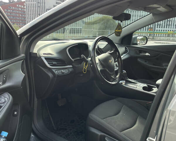 Серый Шевроле Вольт, объемом двигателя 1.5 л и пробегом 130 тыс. км за 17500 $, фото 15 на Automoto.ua