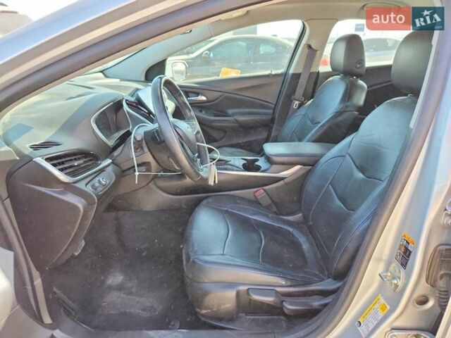 Сірий Шевроле Вольт, об'ємом двигуна 1.5 л та пробігом 139 тис. км за 1800 $, фото 6 на Automoto.ua
