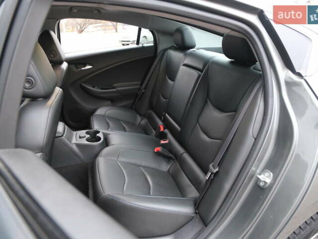 Серый Шевроле Вольт, объемом двигателя 1.5 л и пробегом 179 тыс. км за 13900 $, фото 8 на Automoto.ua