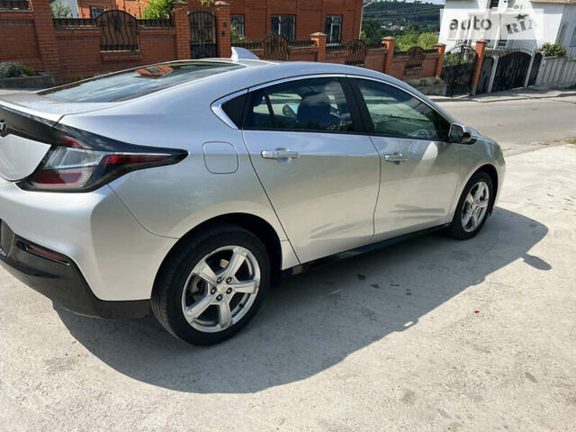 Сірий Шевроле Вольт, об'ємом двигуна 1.5 л та пробігом 58 тис. км за 16300 $, фото 4 на Automoto.ua