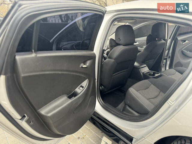 Серый Шевроле Вольт, объемом двигателя 1.49 л и пробегом 178 тыс. км за 14000 $, фото 41 на Automoto.ua