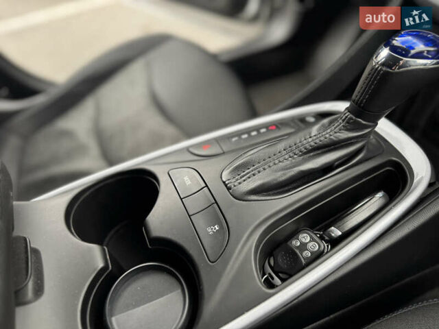 Серый Шевроле Вольт, объемом двигателя 1.49 л и пробегом 178 тыс. км за 14000 $, фото 27 на Automoto.ua