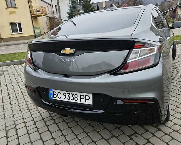 Серый Шевроле Вольт, объемом двигателя 1.5 л и пробегом 120 тыс. км за 13500 $, фото 2 на Automoto.ua