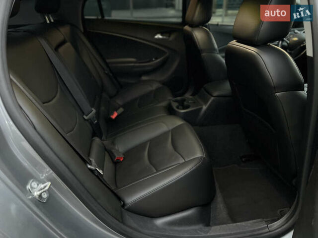 Серый Шевроле Вольт, объемом двигателя 1.5 л и пробегом 145 тыс. км за 13500 $, фото 25 на Automoto.ua