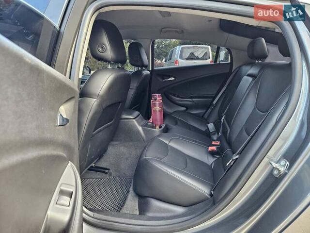 Шевроле Вольт 2017 в Одессе на Automoto.ua Серый Шевроле Вольт, объемом двигателя 1.49 л и пробегом 125 тыс. км за 14300 $, фото 26 на Automoto.ua