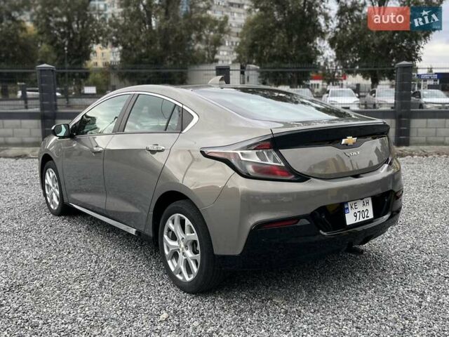 Серый Шевроле Вольт, объемом двигателя 1.5 л и пробегом 122 тыс. км за 17900 $, фото 3 на Automoto.ua