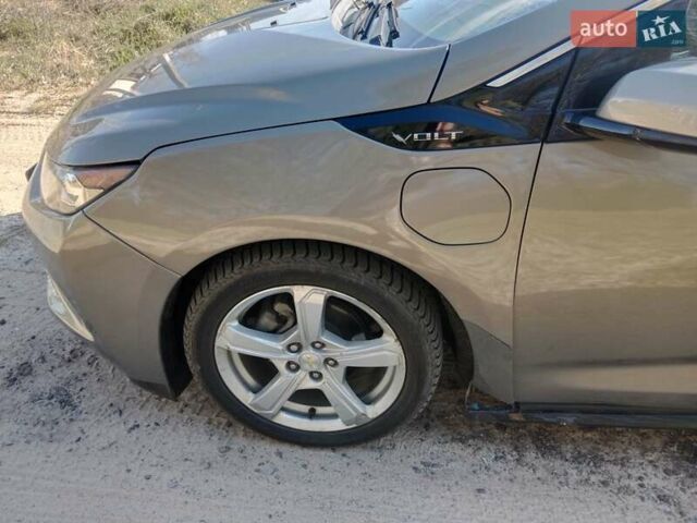 Сірий Шевроле Вольт, об'ємом двигуна 1.49 л та пробігом 156 тис. км за 16200 $, фото 12 на Automoto.ua