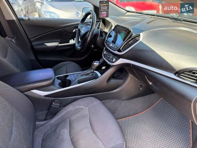 Сірий Шевроле Вольт, об'ємом двигуна 1.49 л та пробігом 98 тис. км за 15200 $, фото 32 на Automoto.ua