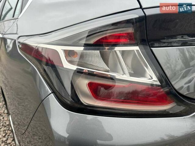 Серый Шевроле Вольт, объемом двигателя 1.5 л и пробегом 124 тыс. км за 15800 $, фото 37 на Automoto.ua