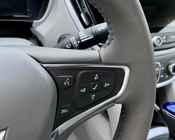 Серый Шевроле Вольт, объемом двигателя 1.49 л и пробегом 32 тыс. км за 20300 $, фото 24 на Automoto.ua