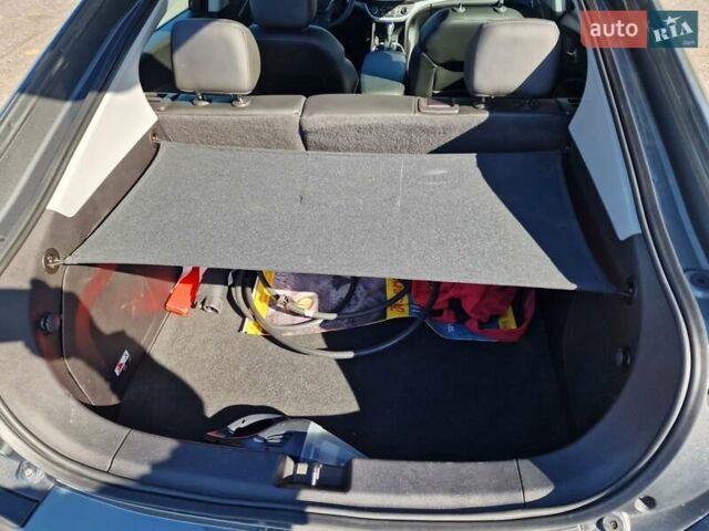 Серый Шевроле Вольт, объемом двигателя 1.49 л и пробегом 54 тыс. км за 15850 $, фото 13 на Automoto.ua