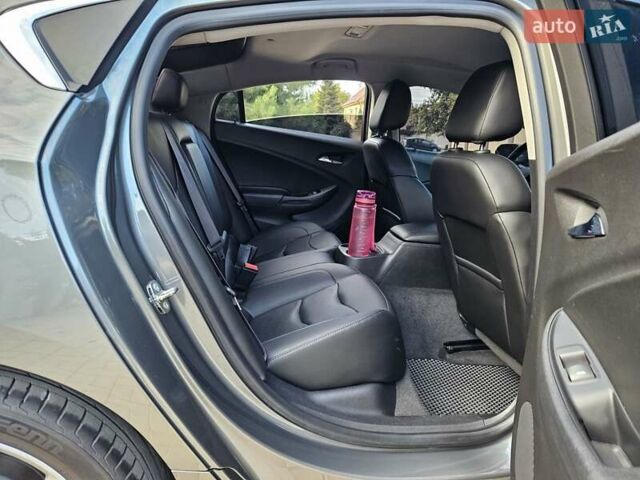 Шевроле Вольт 2017 в Одессе на Automoto.ua Серый Шевроле Вольт, объемом двигателя 1.49 л и пробегом 125 тыс. км за 14300 $, фото 23 на Automoto.ua