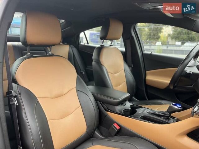 Серый Шевроле Вольт, объемом двигателя 1.5 л и пробегом 122 тыс. км за 17900 $, фото 13 на Automoto.ua